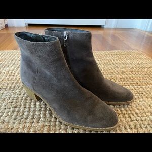 Clarks Heeled Boots: Sunset Line, Gray Suede